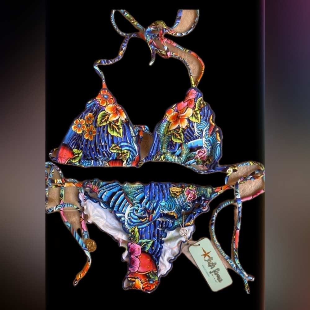 New luli fama bikini